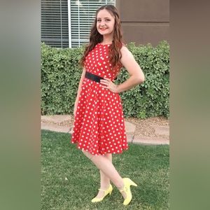 Adorable red and white polka dot vintage style dress :)